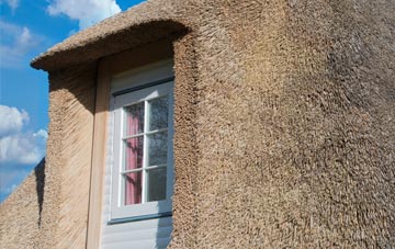 Woolsthorpe By Belvoir thatch roof disadvantages